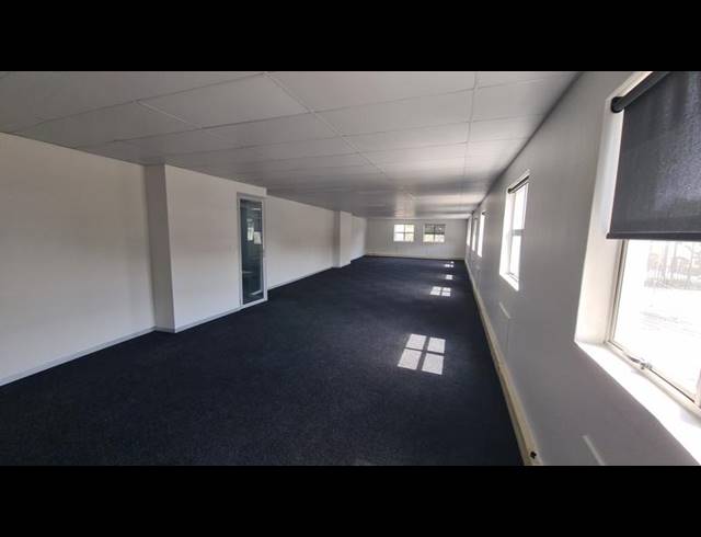 BUSINESS PROPERTY TO RENT IN HALFWAY GARDENS